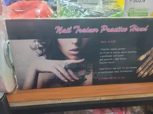 Nail Trainer Practice Hand (JJ-03B)