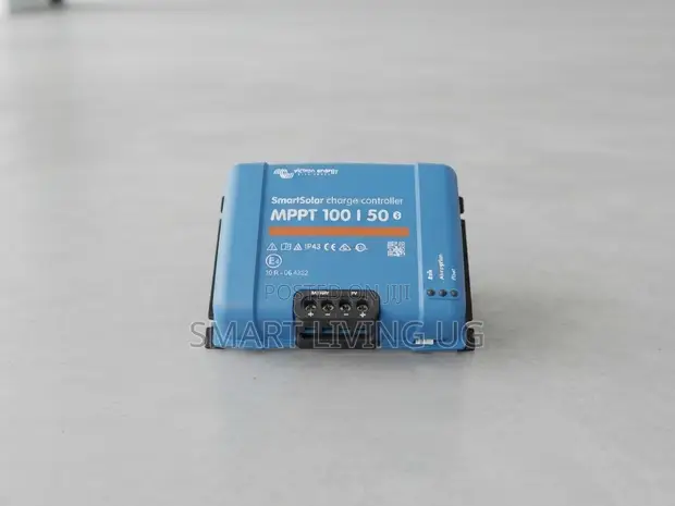 Victron Energy SmartSolar MPPT 100/50 Solar Charge Controller - 1