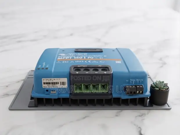 Victron Energy SmartSolar MPPT 150/70-Tr Charge Controller - 1