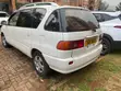 Toyota Ipsum 2000 White - 1