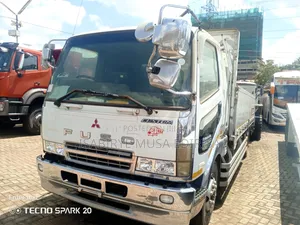 Mitsubishi Fuso Fighter 'Baby Face' Truck - 1998