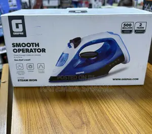 Brand New Geepas 1800W Wet & Dry Steam Iron