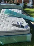 Sleep Number i8 King Size Bed with Massage - 2