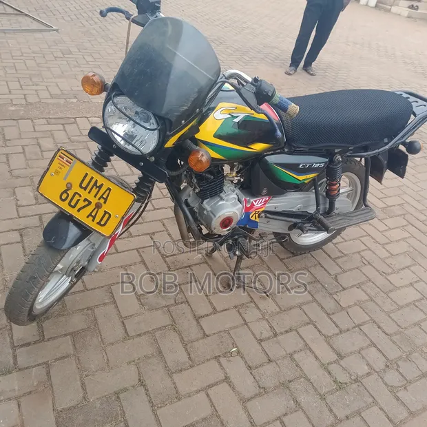 Bajaj CT 125X 2025 Green - 1