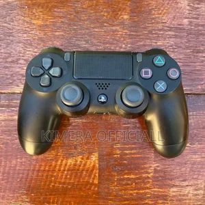 Playstation 4 Wireless Game Controllers