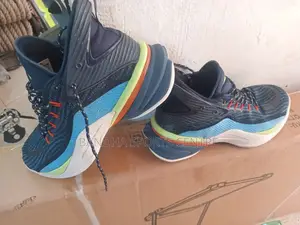 Nike Basketball Shoes - Used