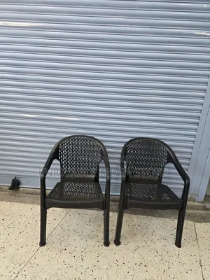 Ergonomic Mesh Back Plastic Chairs with Arms