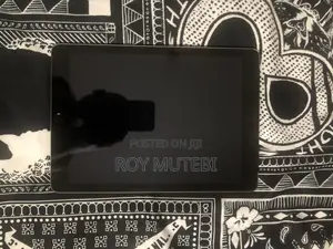 Apple iPad Air 32GB Gray (5th Gen)