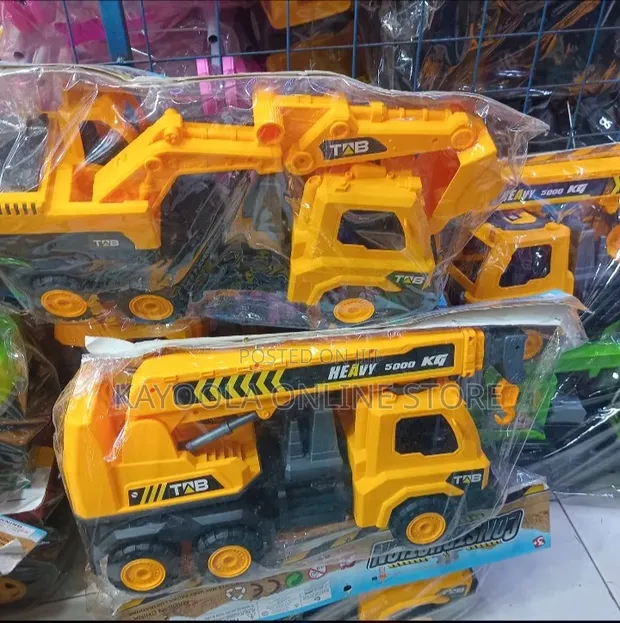 Kids Engineering Big Trucks - 1