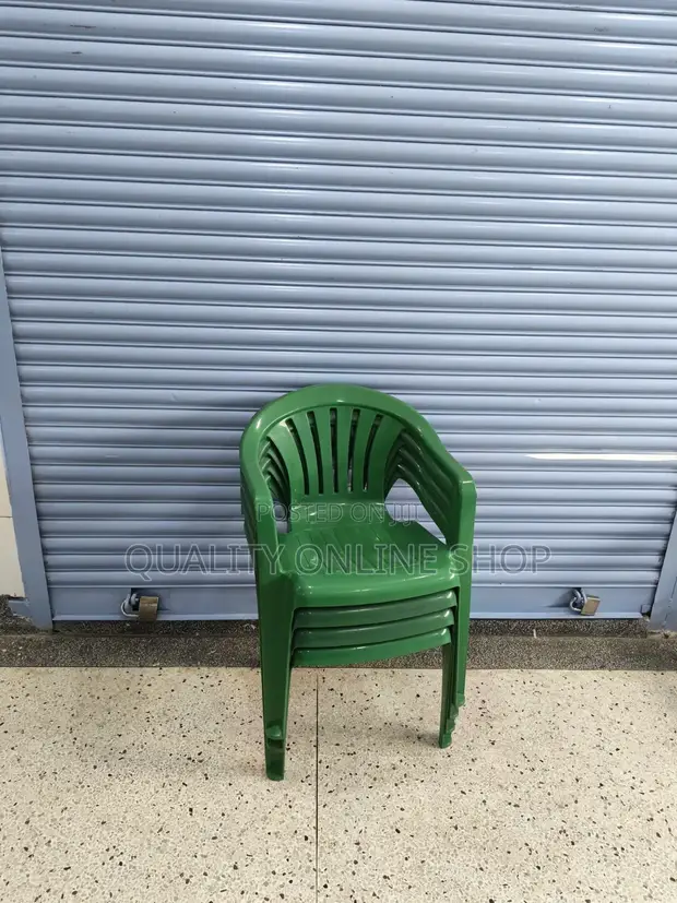 Plastic Armrest Chairs (Set of 4) - 1