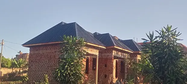 Step Valley Roofing with Supper Vee - Sumawa Roofs Company - 1