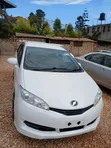 Toyota Wish 2011 White - 2