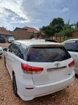 Toyota Wish 2011 White - 4