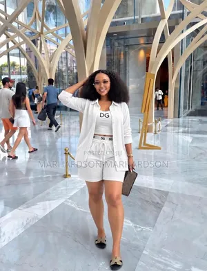 Women's Short Linen 3-Piece Suit