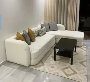 Ludwig Lsofa - Brand New