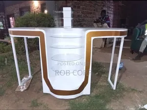Brand New Professional Double Nail Table
