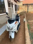 Yamaha Majesty 2020 Scooter - White - 2