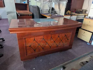 Executive Desk with Fixed Drawers - 140cm