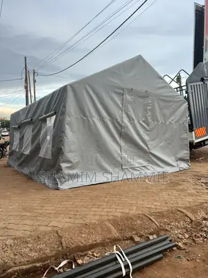 50 Seater PVC Tent with Ventilated Windows