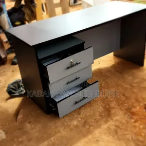 Modern Office Desk with Drawers and Shelves