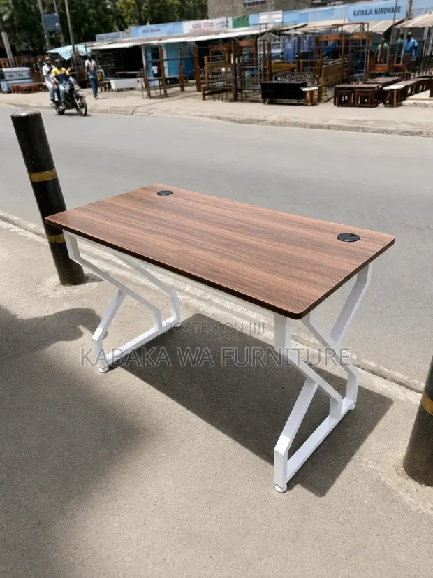 Modern 1.2m X-Frame Office Desk - Premium - 1