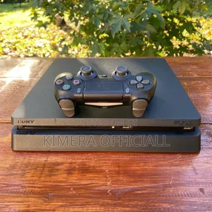 Original Chipped PS4 Slim 500GB with 12 Games