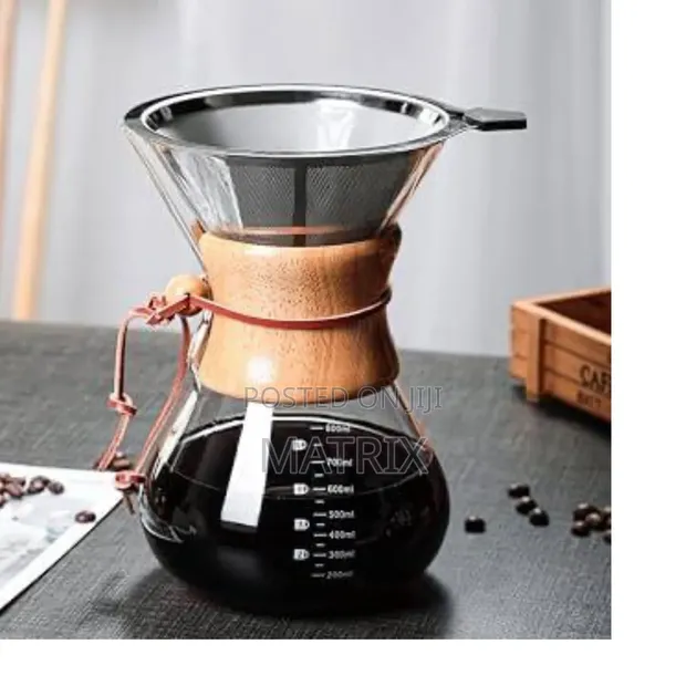600ml Glass Pour-Over Coffee Maker with Wooden Collar - 1