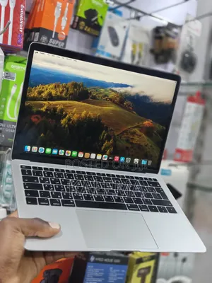 Apple MacBook Air 2018 8GB RAM 256GB SSD