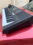 Yamaha PSR-E473 Electronic Keyboard - 1