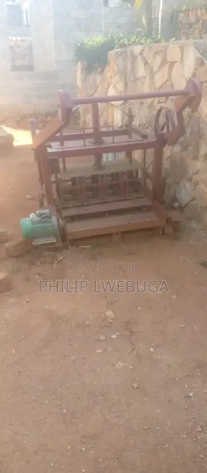 Brand New Concrete Block Machine