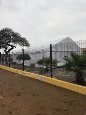 200 Seater Tent - Brand New