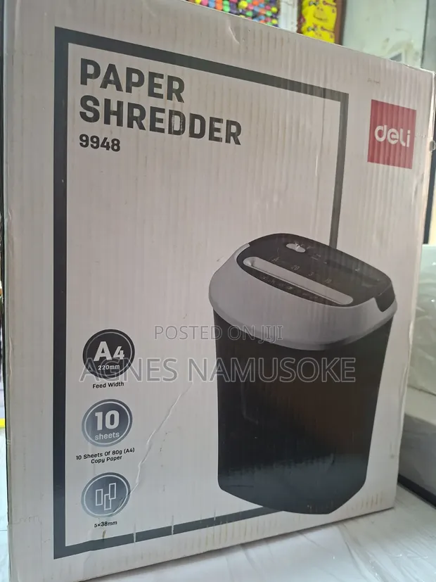 Deli Paper Shredder - 10 Sheets - 1