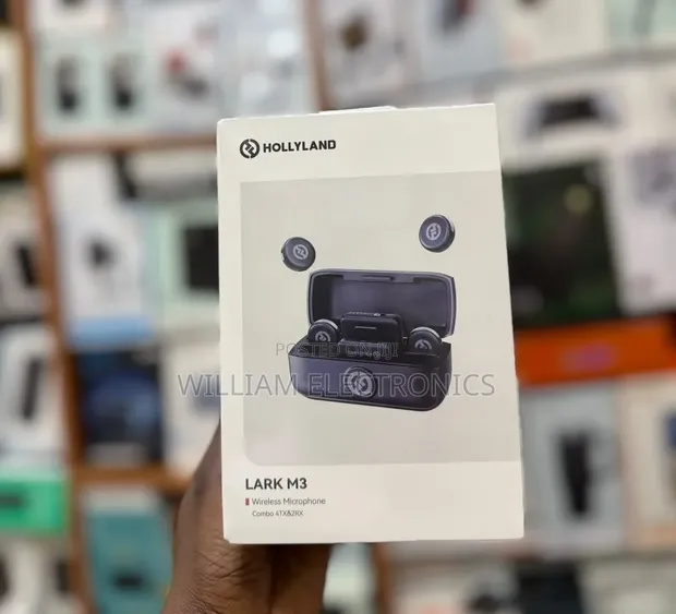 Hollyland Lark M3 Combo - 4TX 2RX Wireless Microphone - 1