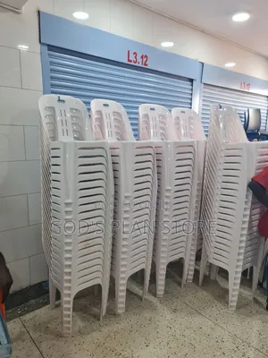 Outdoor/Indoor Plastic Chairs (Set of 4)