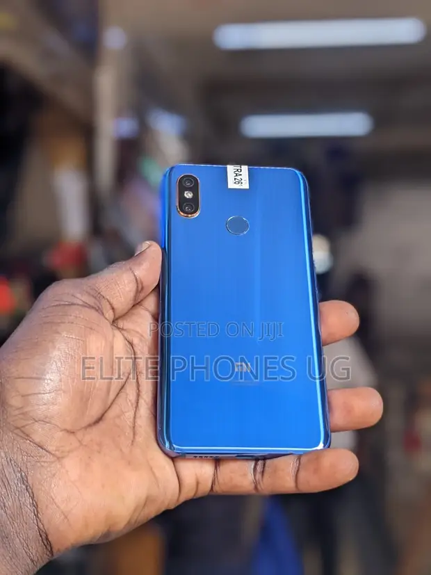 Xiaomi Mi 8 128GB Blue - 1