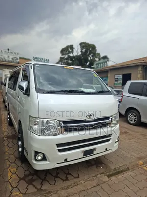 Toyota HiAce 2013 Super GL
