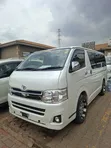 Toyota HiAce 2013 Super GL - 2