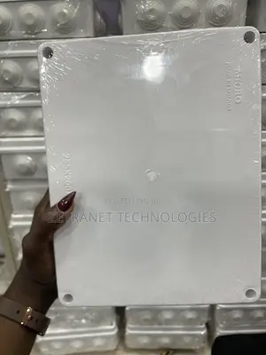 Adaptable Box 255x200x80mm IP65 Waterproof