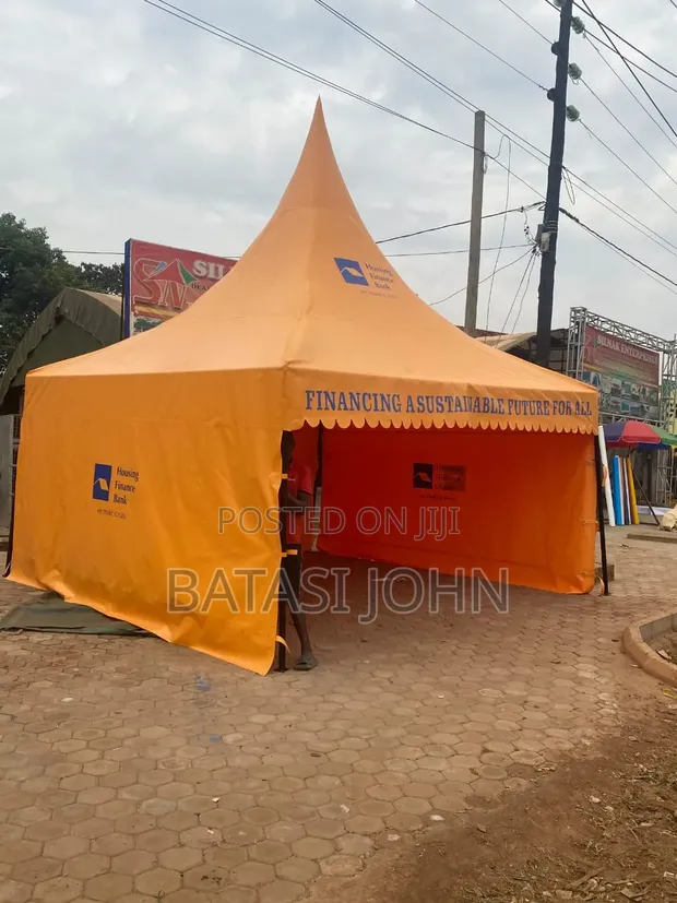 Brand New 50 Seater Canopy Tent - 1