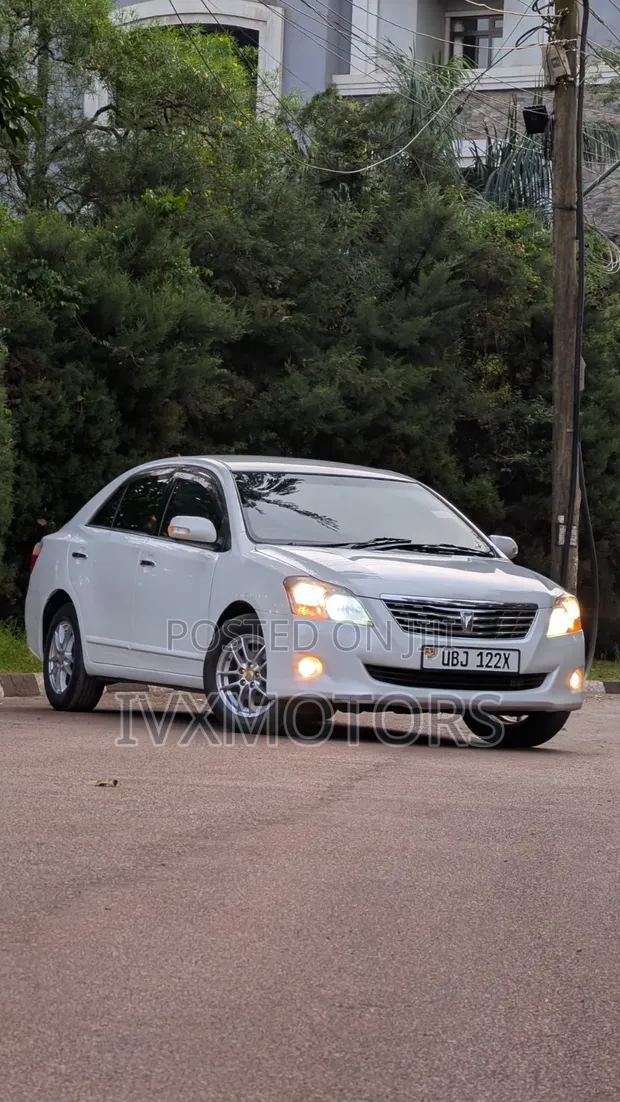 Toyota Premio 1.8 FWD 2007 White - 1