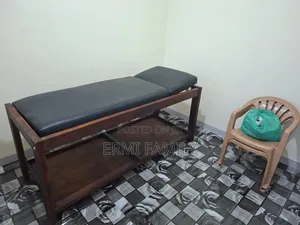 Foldable Massage Bed