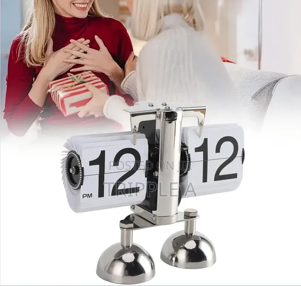 Tristar Mechanical Flip Desk Clock - 1