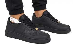 Original Nike Air Force 1 Sneakers