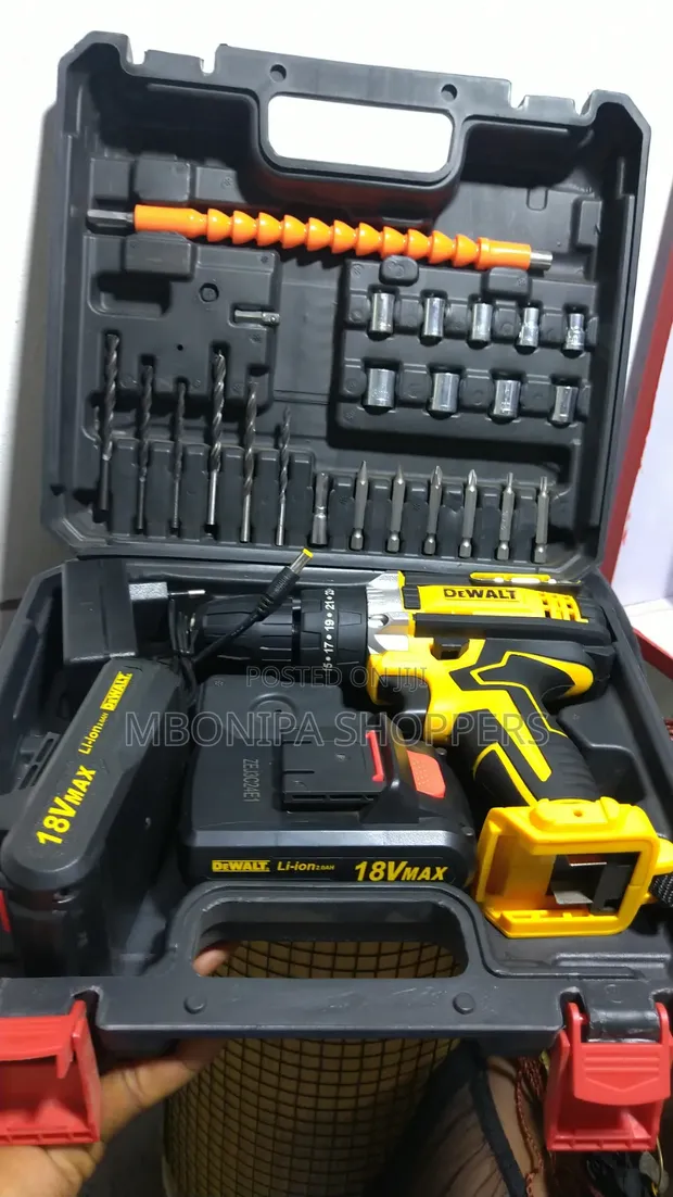 Dewalt Cordless Drill Set 18V - 1