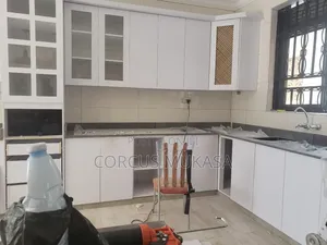PVC/Plastic Kitchen Cabinets & Wardrobes