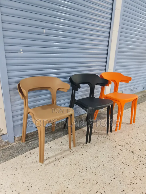 Outdoor Stackable Plastic Chairs (Black) - 1