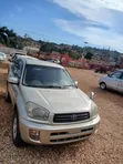 Toyota RAV4 2003 Gold Automatic - 2