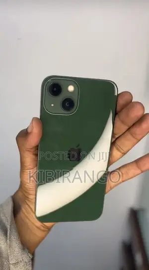 Apple iPhone 13 128GB Green
