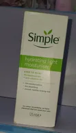 Simple Skin Hydrating Light Moisturiser 125ml - 1
