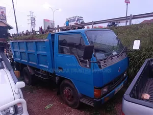 Mitsubishi Canter Tipper 2.0L Diesel